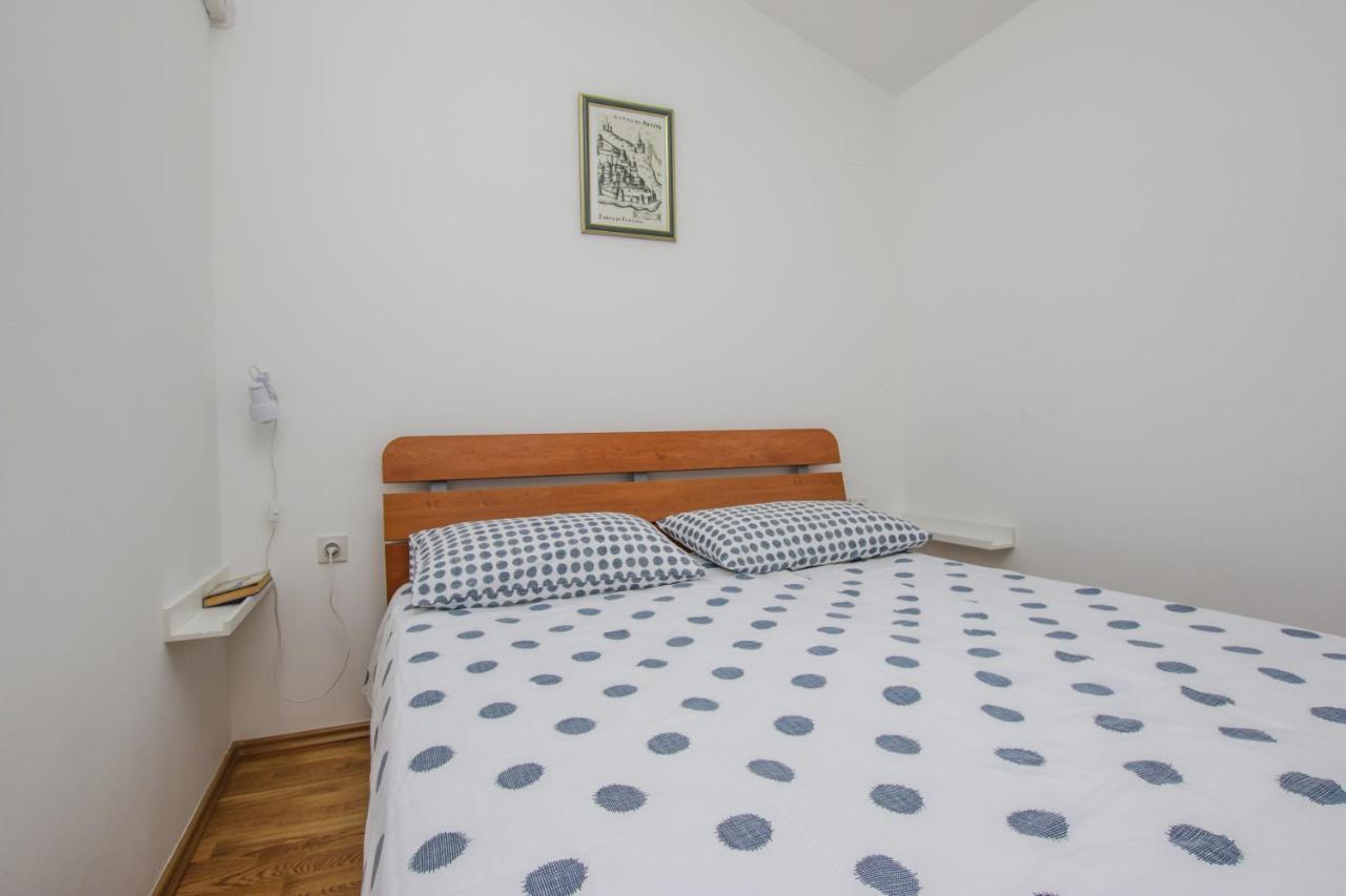 Apartments Cvitan 1. Floor Porec Ngoại thất bức ảnh