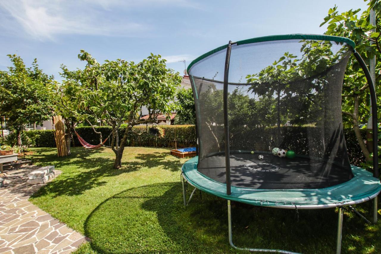Apartments Cvitan 1. Floor Porec Ngoại thất bức ảnh